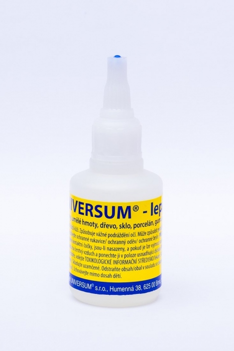 Lepidlo UNIVERSUM 50 g